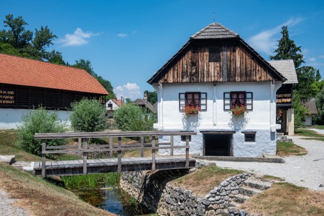 Staro-selo